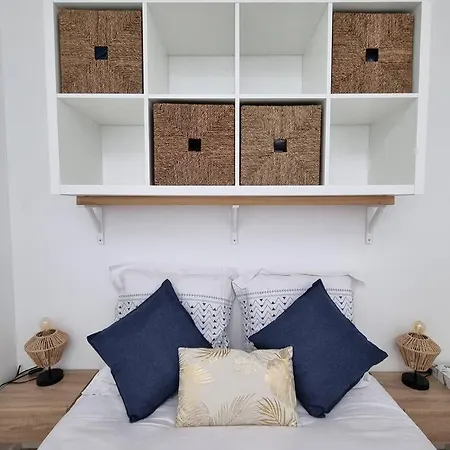 L'emeraude Amienoise Netflix/hortillons/stleu/gare Feriehus Amiens